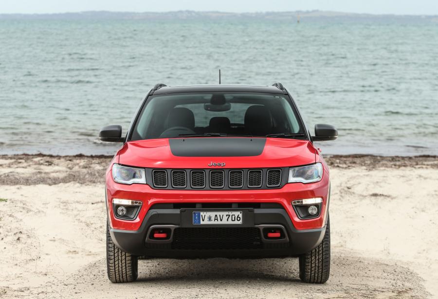  Jeep Compass Trailhawk (MP) 2017 года  (AU) (фото 3 из 46)